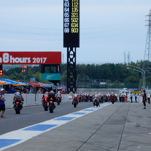 EWC最終戦　鈴鹿8耐　FP2終了