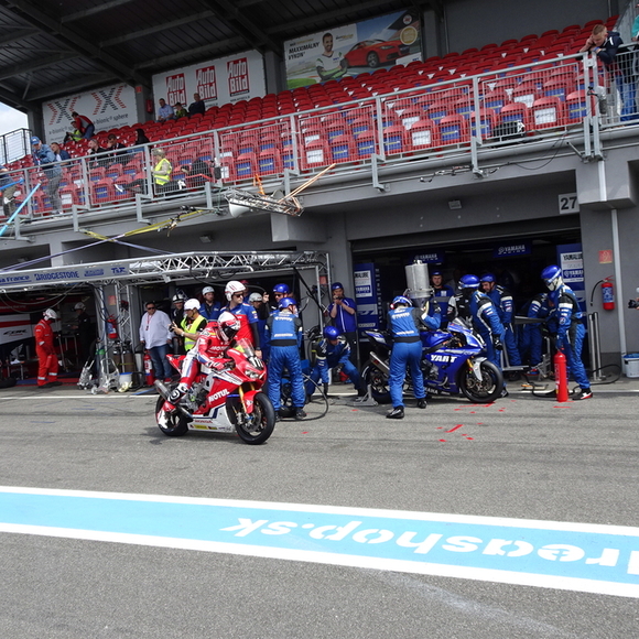 【EWC 2018-2019シーズン第3戦 スロバキア8時間】3時間経過