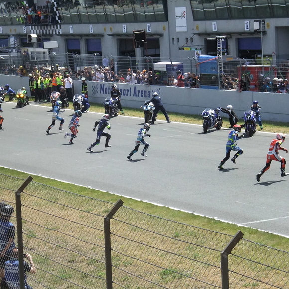 【EWC 2018-19シーズン第4戦 オシャースレーベン8時間】 決勝レース スタート～30分経過