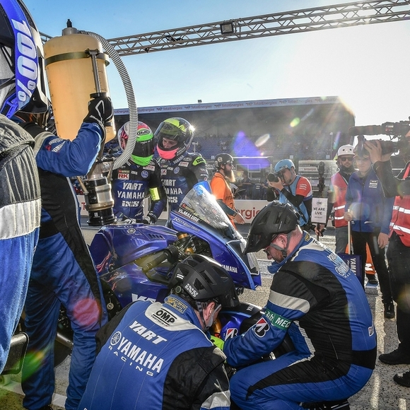 【決勝経過速報】2022 FIM EWC Rd.1 ルマン 24時間 残り4時間