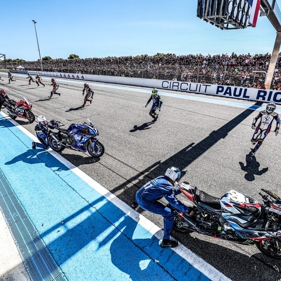 【決勝経過速報】2022 FIM EWC Rd.4 ボルドール24時間 長いレースがスタート！ ～1時間経過