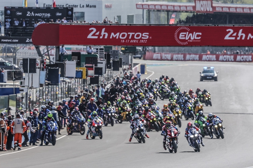 【決勝経過速報】2022 FIM EWC Rd.1 ルマン 24時間 スタート～1時間経過