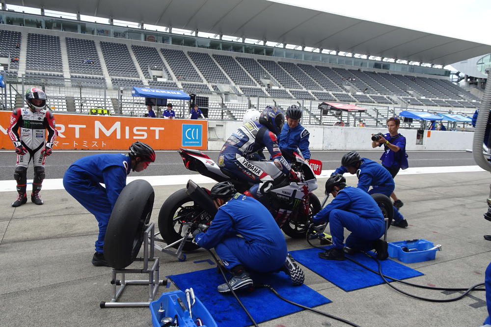 鈴鹿8耐公開テスト　2日目セッション６