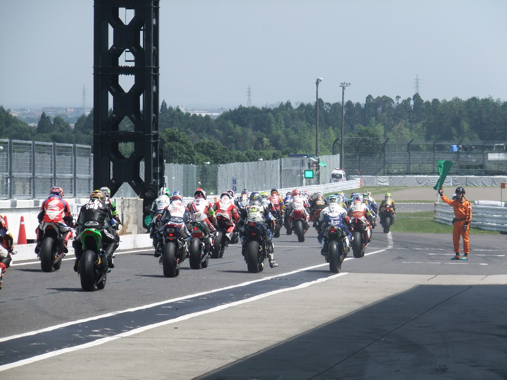 【EWC 2018-19シーズン最終戦 鈴鹿8耐】2日目 公式合同テスト3.1