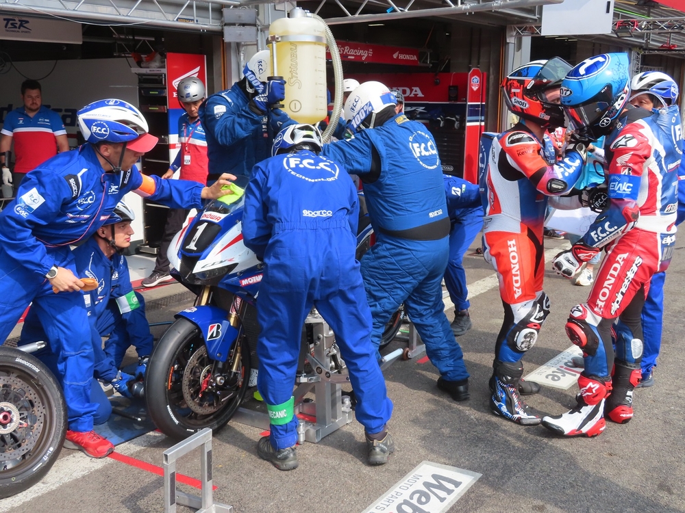 【決勝経過速報】2023 FIM EWC Rd.2 スパ24時間 7時間経過