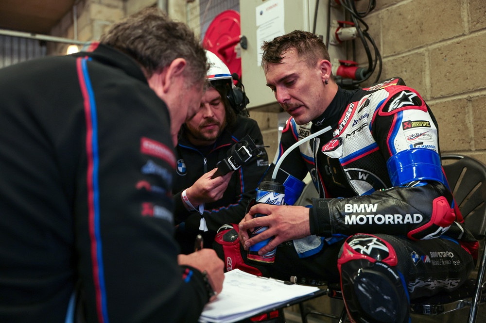 Results Update: 2026 FIM EWC Round 1 Le Mans 24 Hours - 22h since the race start