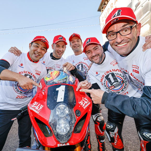 2021 FIM EWC Rd.4 モスト6時間：Yoshimura SERT Motulが2021 EWCチャンピオンを獲得！ YART-YAMAHAが大接戦のレースを 2位でチェッカー！