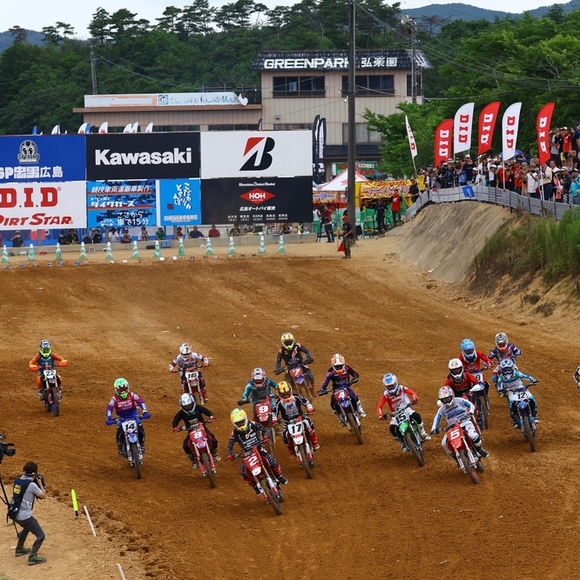 【決勝結果速報】2023年全日本モトクロス選手権 Rd.4 広島 LMX(レディース)クラス 決勝ヒートⅠ