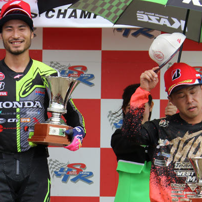 【全日本モトクロス選手権IA1クラス第５戦】山本 鯨が激戦を制し今季初&パーフェクトV。新井宏彰が両ヒート3位で総合も3位。成田は総合4位。