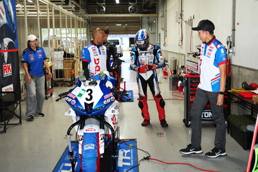 26SUZUKA4H_F1_0010.JPG