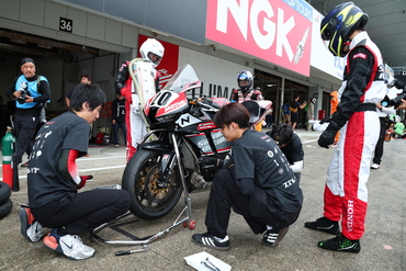 26SUZUKA4H_R2_0038.JPG