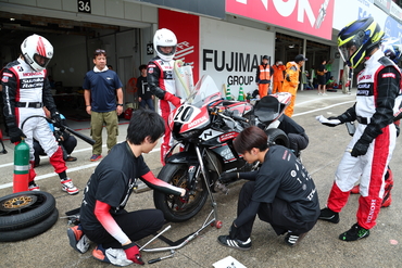 26SUZUKA4H_R2_0042.JPG