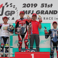 【全日本ロードレース第8戦 鈴鹿 JSB1000 レース2 結果レポート】 高橋巧が圧勝！中須賀克行は9回目のタイトル獲得！