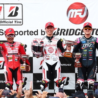 【2026年 全日本ロードレース選手権 第5戦 モビリティリゾートもてぎ ST600】藤田哲弥が三つ巴の争いを制しベテラン二人が表彰台を獲得