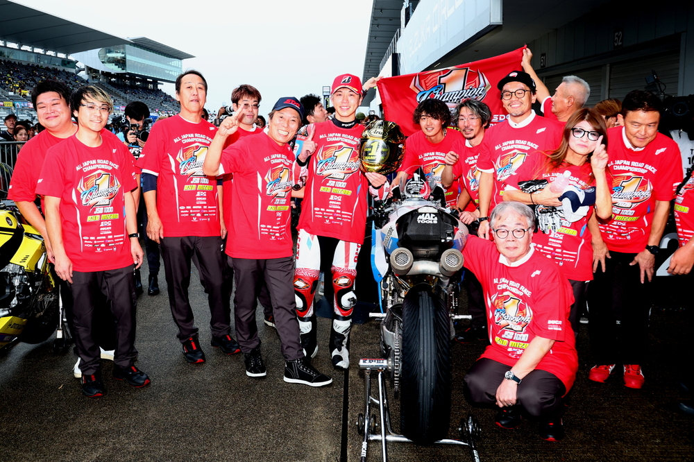26JRR_Rd7_JSB_R1_1187.JPG