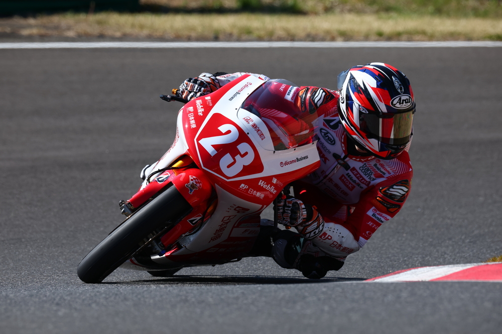 【2026年 全日本ロードレース選手権 第2戦 SUGO J-GP3】昨シーズン終盤にケガ欠場の若松怜が激しい2位争いを制して復活を宣言