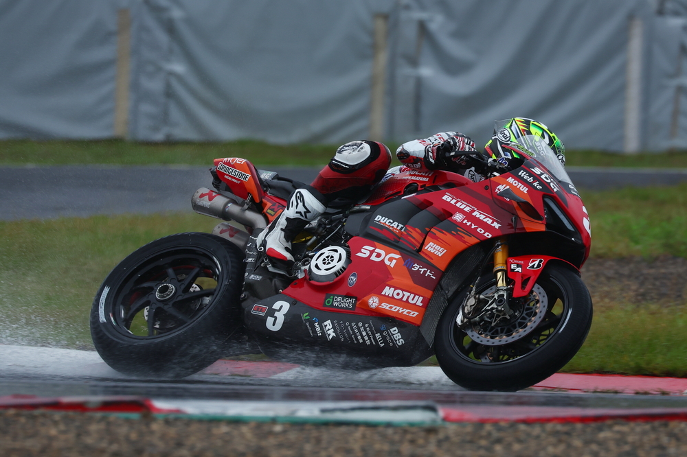 【2025年 全日本ロードレース選手権 第7戦 鈴鹿 JSB1000】天候に翻弄されながら水野涼が3年連続ダブルウイン