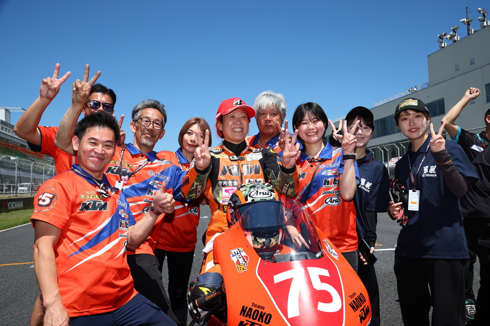 【2026年 全日本ロードレース選手権 第3戦 オートポリス J-GP3】高杉奈緒子が全日本5連覇の絶対王者と激闘の末に飾った全日本初優勝