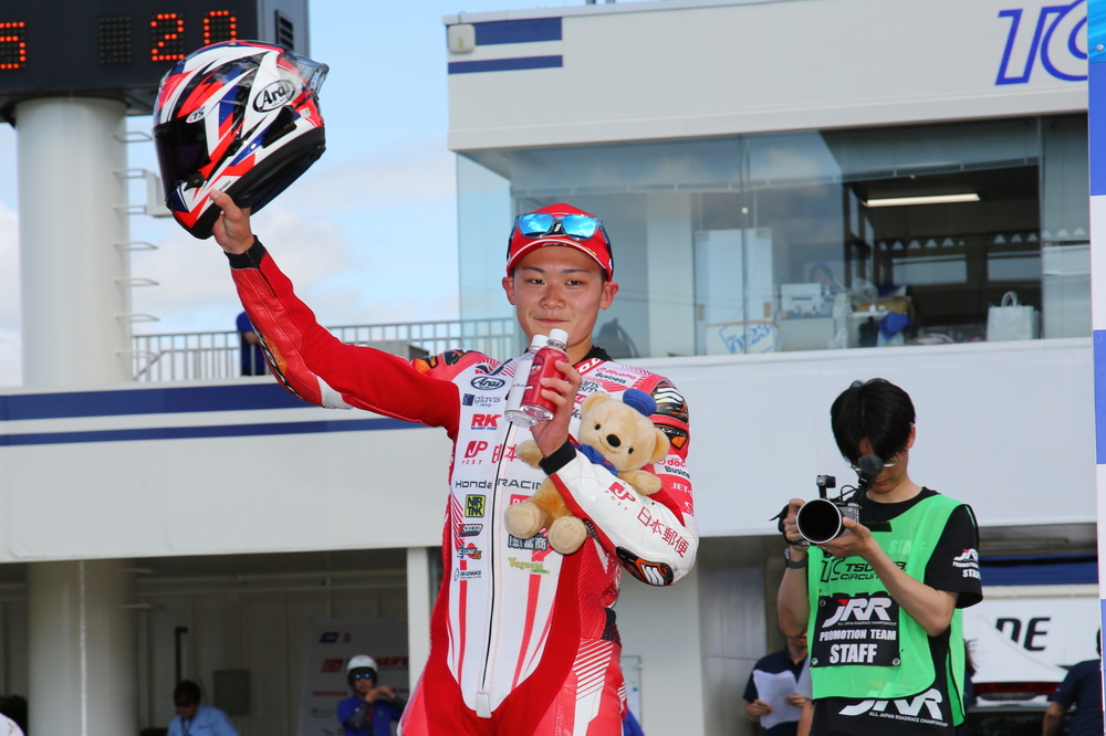 JRR_Rd_4_JGP3_R_0631.JPG