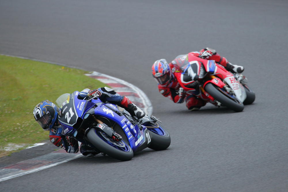 JSB_NAKASUGA_race1.JPG