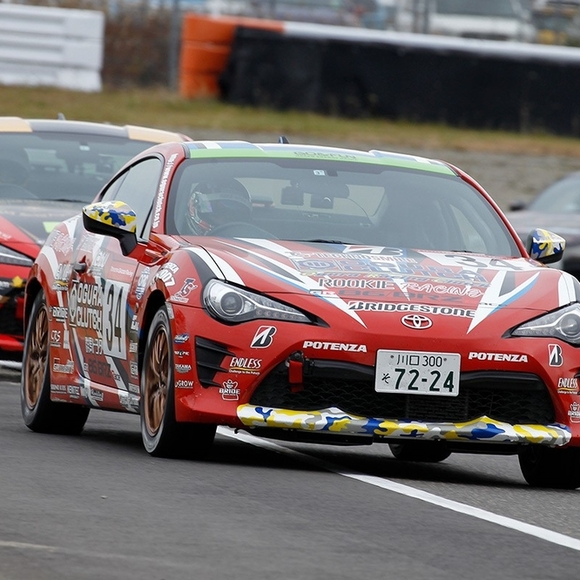 TGR 86/BRZ Race プロフェッショナルシリーズ第7戦 佐々木雅弘がポールトゥーウィンで今季3勝目！