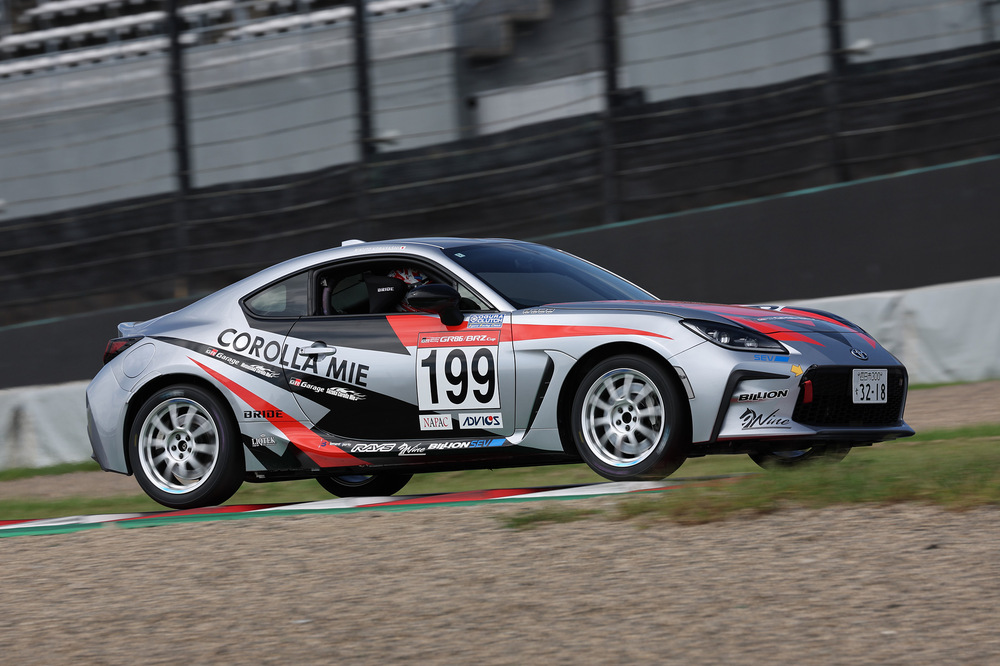 #199 COROLLA MIE GR86