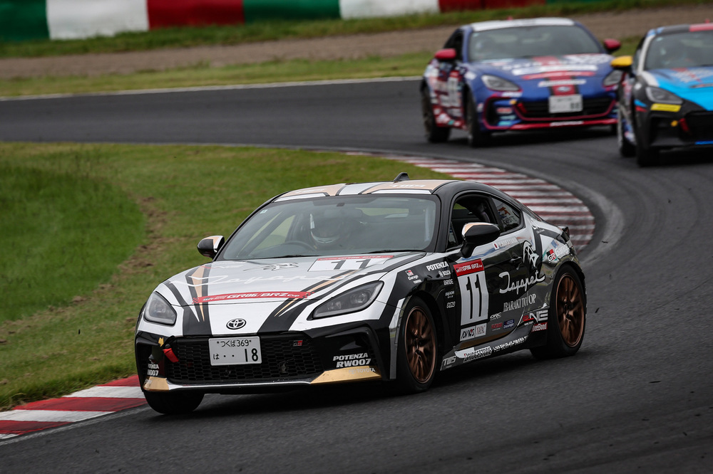 #11 IBARAKI TOYOPET GR86