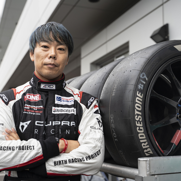 【S耐に集う人々】速さと経験を、チームの力に"──末廣選手が語るS耐での役割