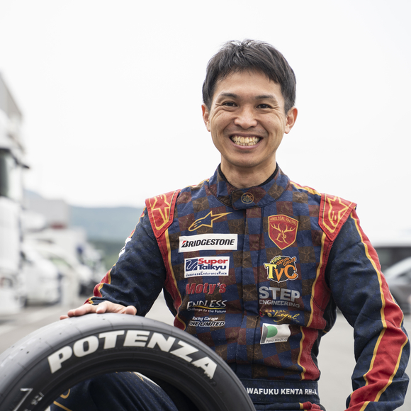 【S耐に集う人々】会社員とS耐の二刀流、川福健太選手──レース活動は上司も了承済み