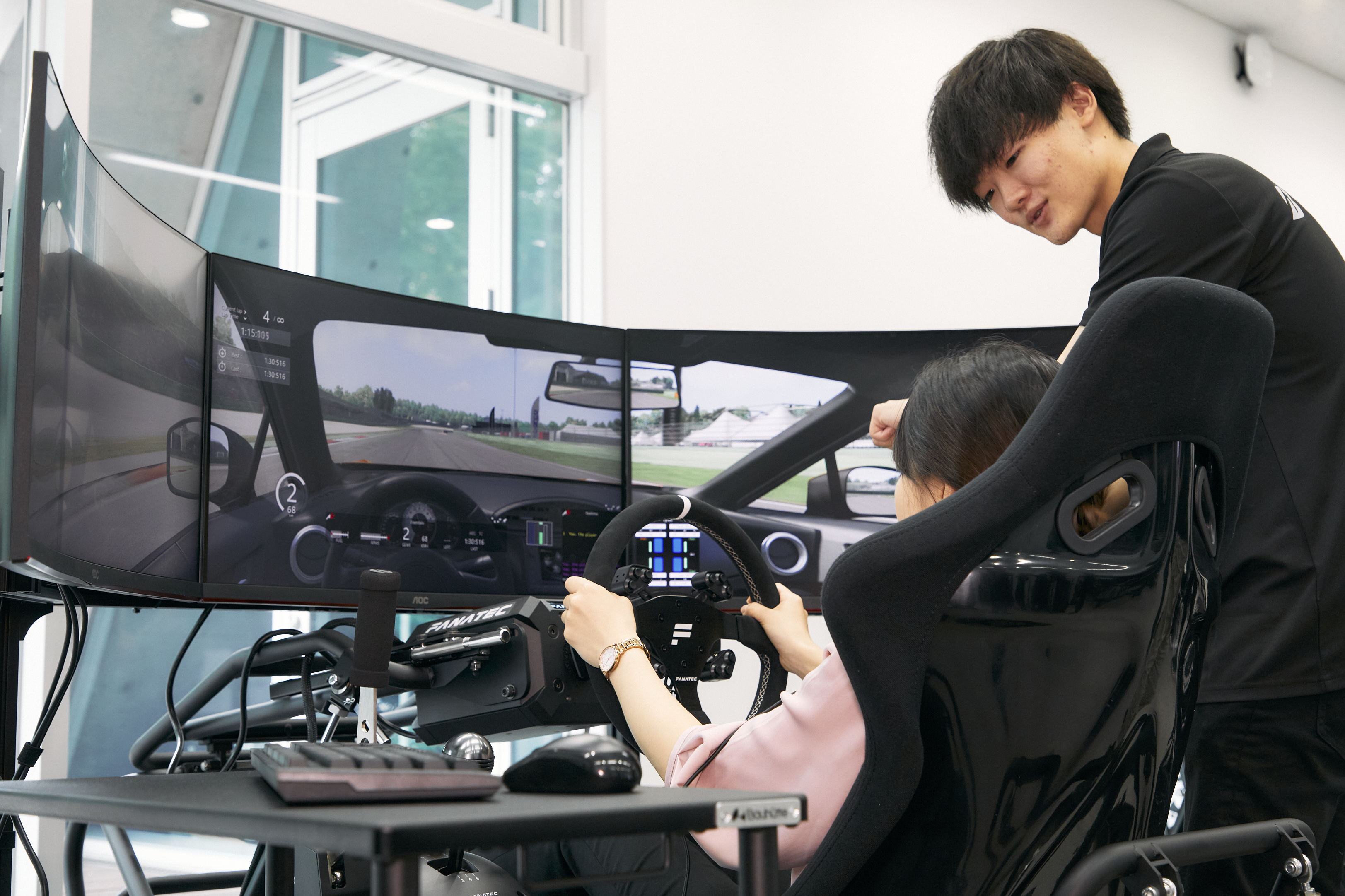 Bridgestone eMotorsport Institute02.jpg