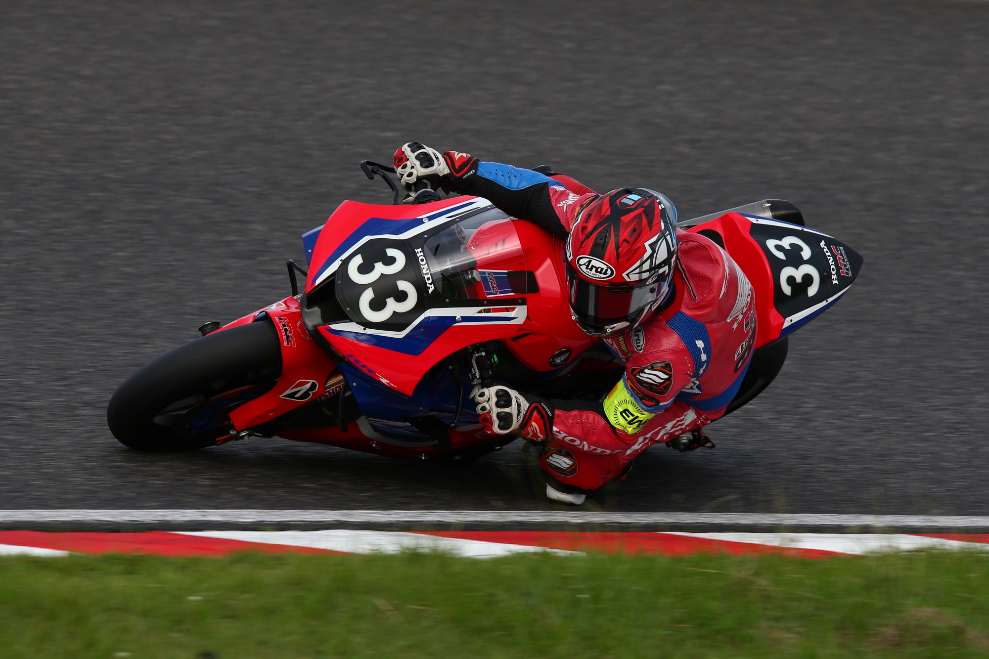 22_SUZUKA8H_T10_0174.JPG