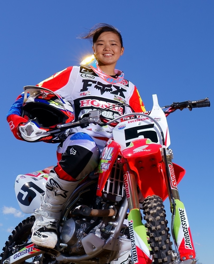 小野彩葉選手.jpg